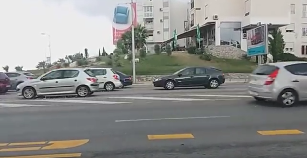 НЕВРЕМЕ У РЕГИОНУ: Оркански удари ветра чупају дрвеће на подручју Сплита; Поломљена стабла у Подгорици (ФОТО/ВИДЕО)